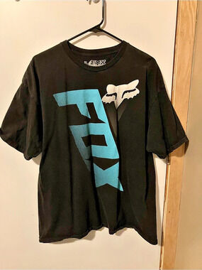 Fox Graphic Short Sleeve T-Shirt in Black & Blue Like New